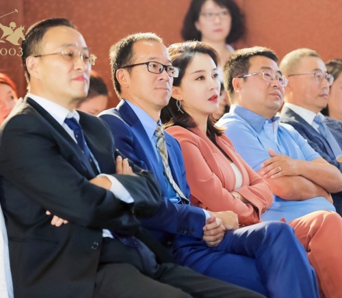 1003 POLO 携手利世控股集团共同成立世界第一个女子马球俱乐部