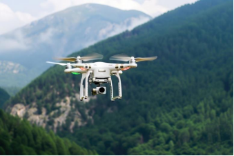 启牛商学院伴你行：低空经济时代的稳健投资之路(图1)